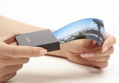 Samsung-5.7-inch-flexible-AMOLED