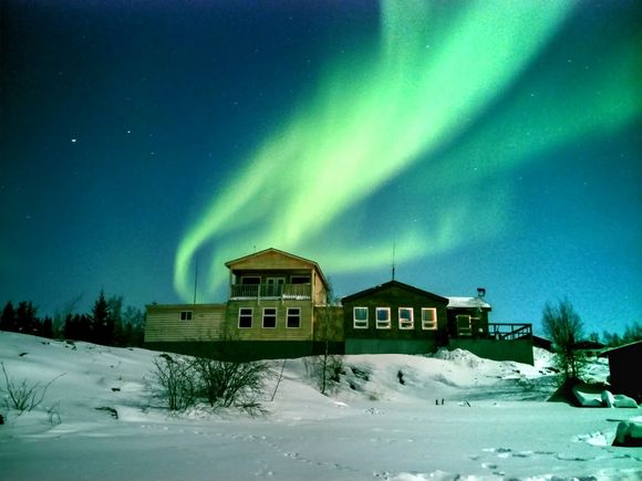 4_3_Northern-lights-photographed-with-LGs-G-Pro-2