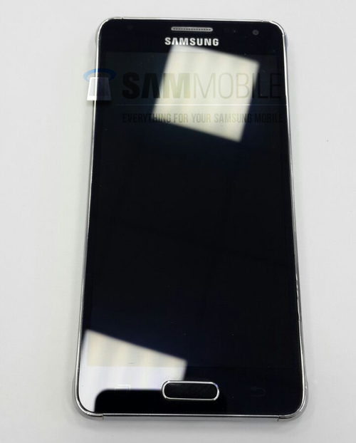 10_2_Samsung-Galaxy-S5-Alpha-live-photos-022