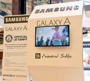 23_1_In-24-hours-Samsung-convinced-12803-people-to-take-a-selfie
