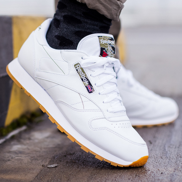 715919543_w640_h640_reebok_classic___camo_live