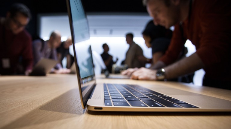 169-apple-macbook-power-usb-c