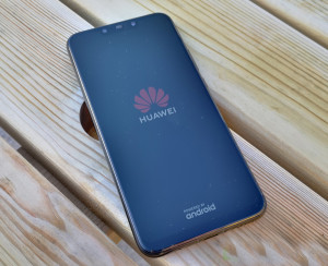 Huawei-Mate-20-Lite-TA-8