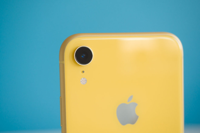 2019-iPhone-XR